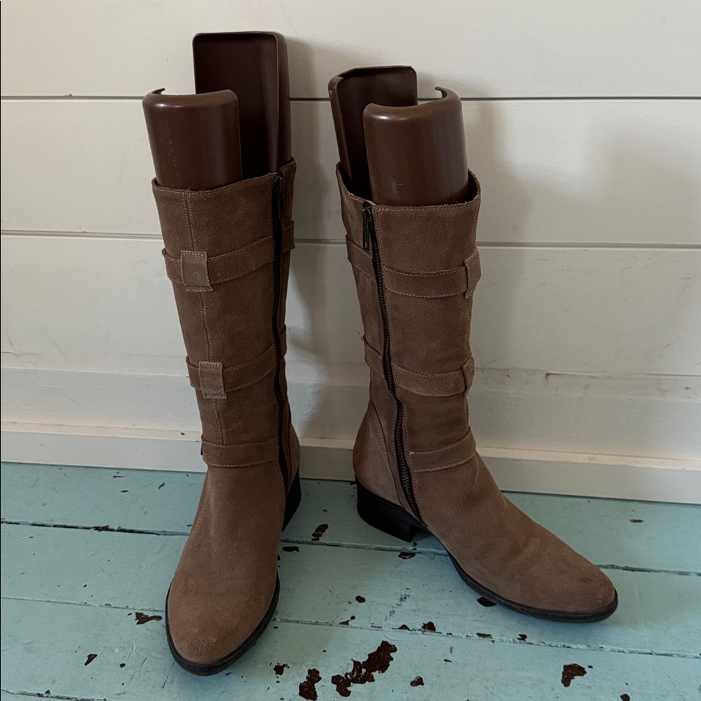 GEOX EU 361/2 (US 6.5) Suede Mid Calf Adjustable Buckles - Picture 3 of 17